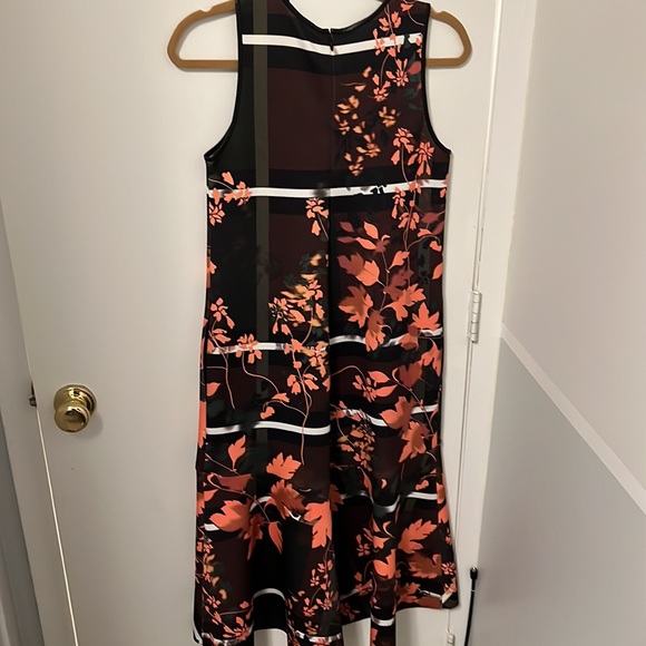 Clover Canyon sleeveless neoprene fall leaves dress, size XS - Picture 4 of 4